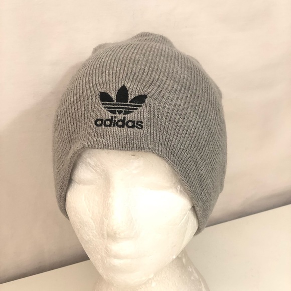 adidas Other - Adidas Mens Reversible Solid to Striped Beanie